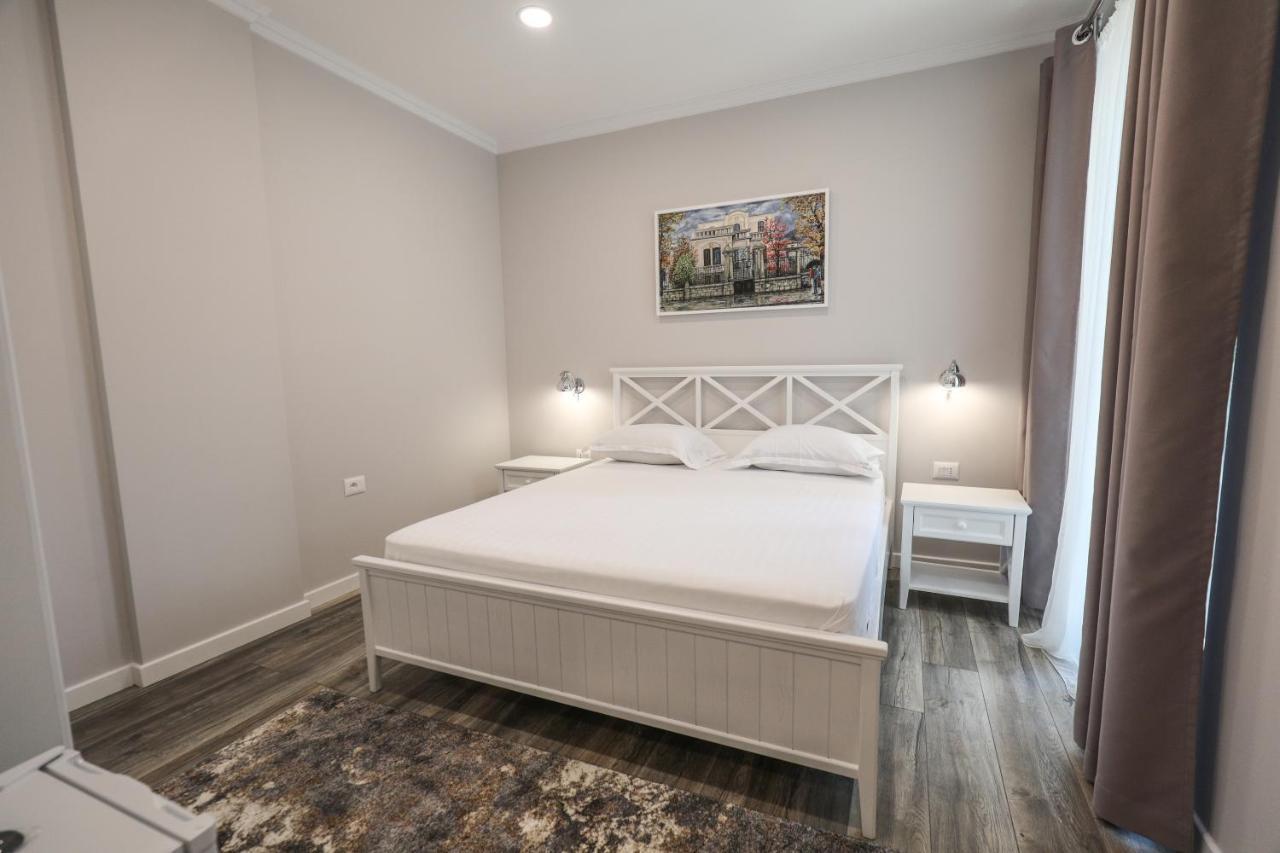 Hotel Peroni 科尔察 外观 照片