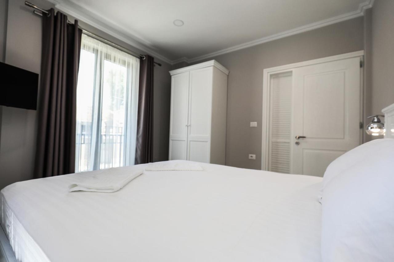 Hotel Peroni 科尔察 外观 照片